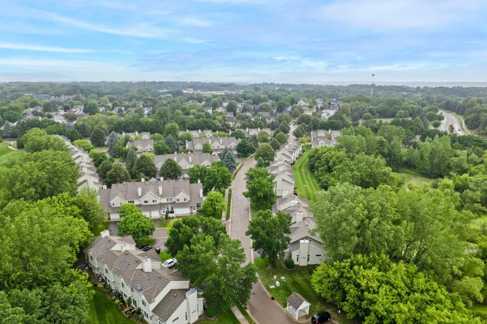 8692 Bechtel Avenue #73 Inver Grove Heights, MN 55076