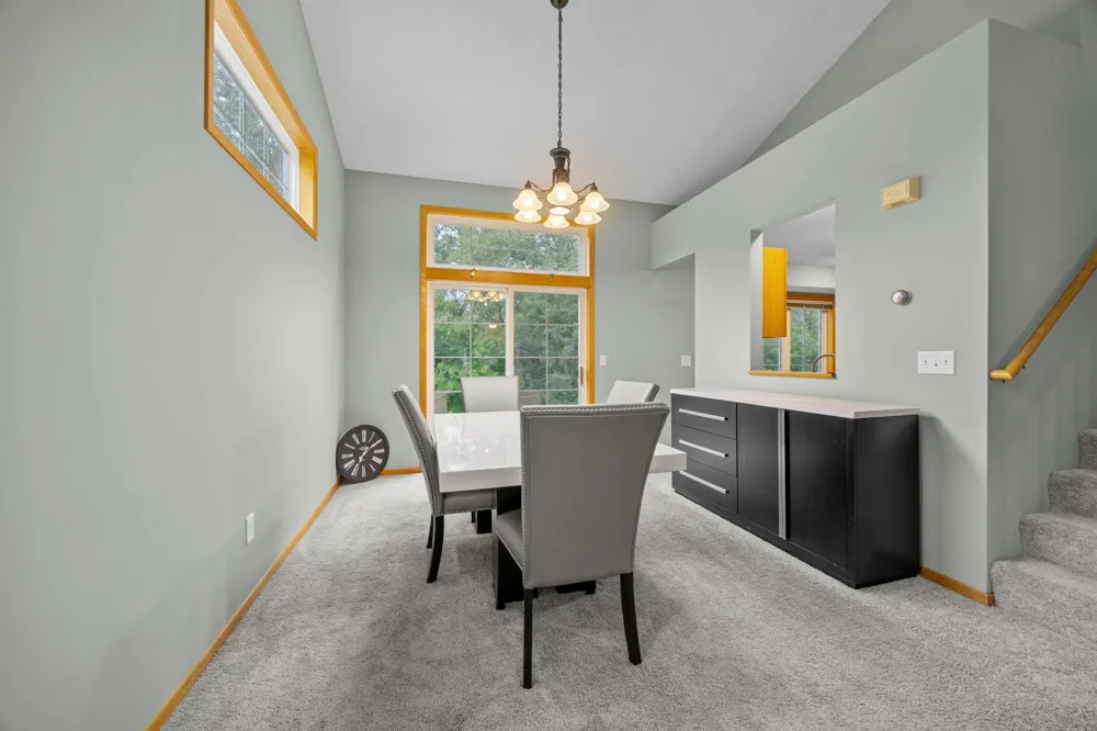 8692 Bechtel Avenue #73 Inver Grove Heights, MN 55076