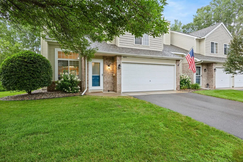 8692 Bechtel Avenue #73 Inver Grove Heights, MN 55076