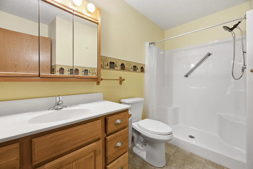 152 Janet Marie Lane Winona, MN 55987