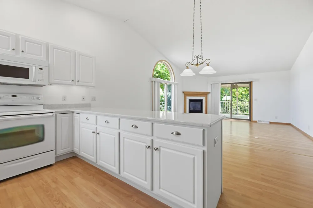 152 Janet Marie Lane Winona, MN 55987