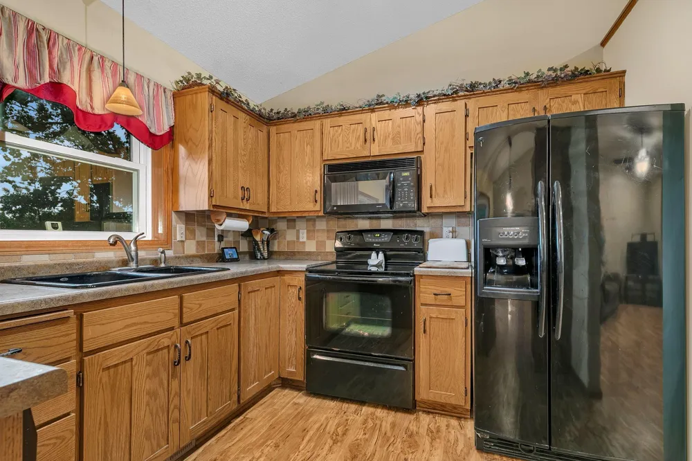 801 Sunwood Park Drive Waite Park, MN 56387