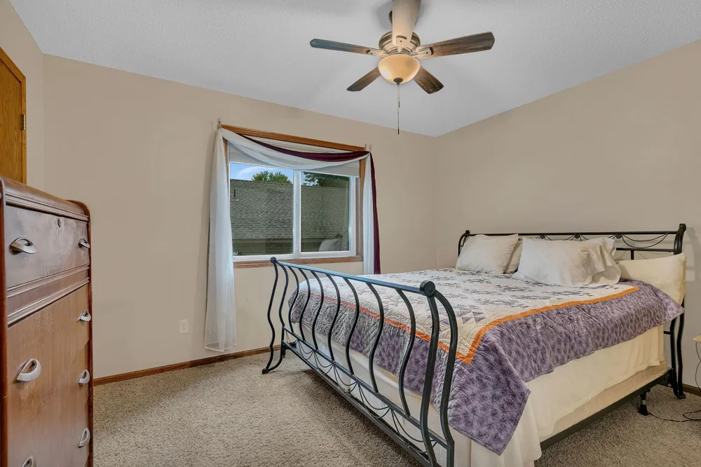 801 Sunwood Park Drive Waite Park, MN 56387