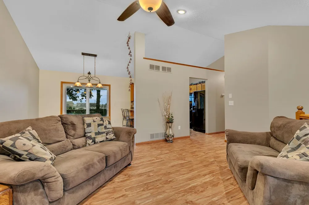 801 Sunwood Park Drive Waite Park, MN 56387