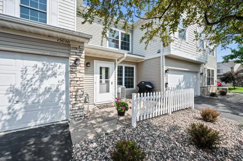15030 Dunwood Trail
