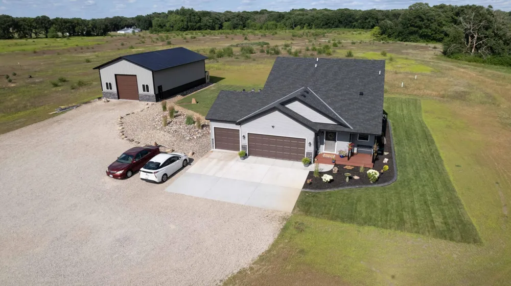 30601 144th Street NW Princeton, MN 55371