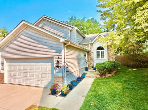 915 Kimberly Lane