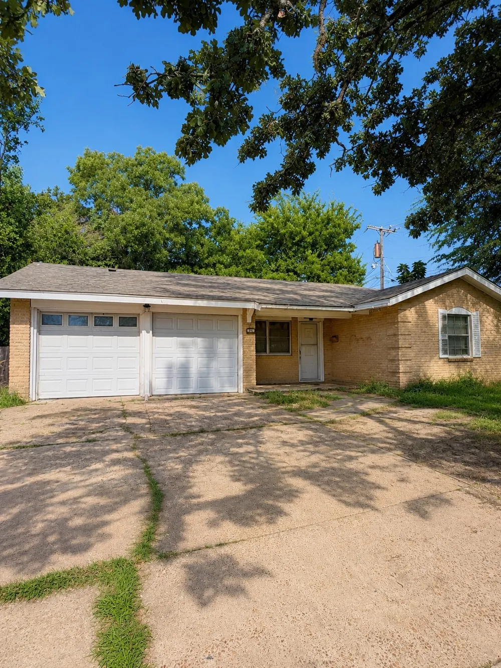 54 NW 29th Street NW Paris, TX 75460