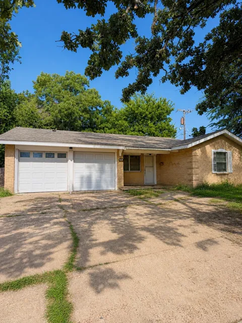 54 NW 29th Street NW