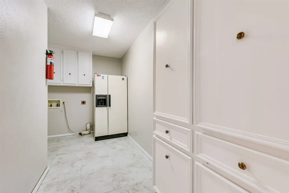 110 LA Jolla Street Mabank, TX 75156