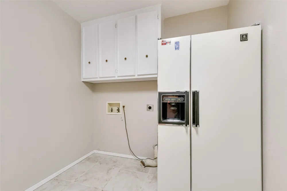 110 LA Jolla Street Mabank, TX 75156