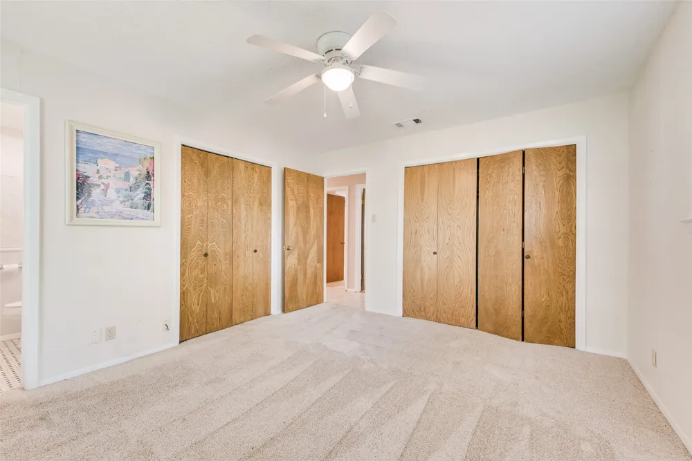 110 LA Jolla Street Mabank, TX 75156