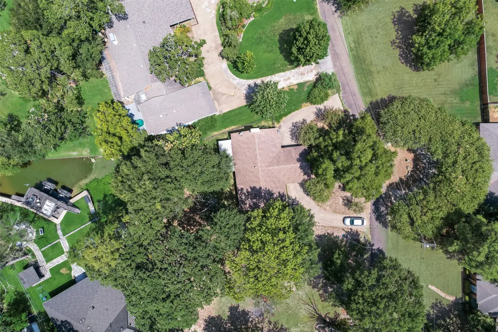 110 LA Jolla Street Mabank, TX 75156