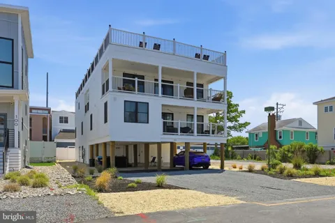 104 BUENA ROAD