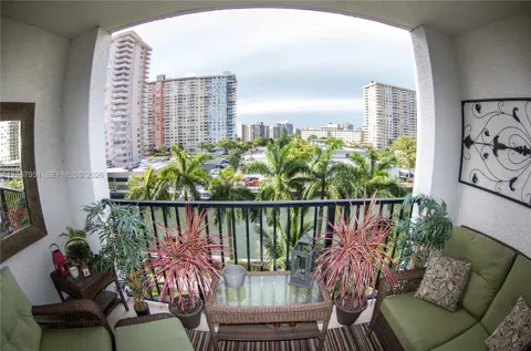 17150 Bay Rd #2512