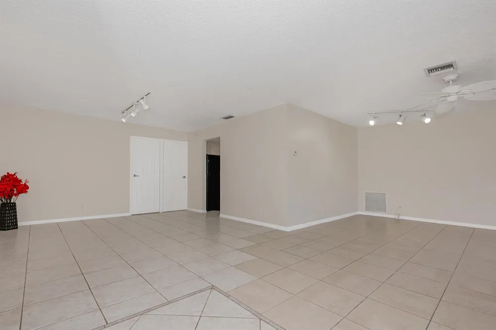 2831 NW 51ST TERRACE Margate, FL 33063