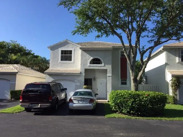 9888 NW 2nd St Plantation, FL 33324