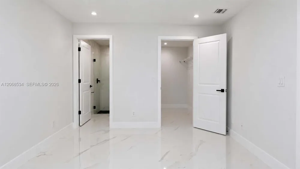 729 Anaconda Ave S Lehigh Acres, FL 33974