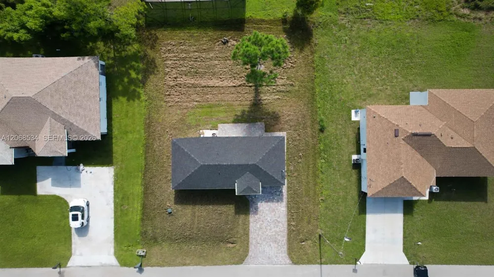 729 Anaconda Ave S Lehigh Acres, FL 33974
