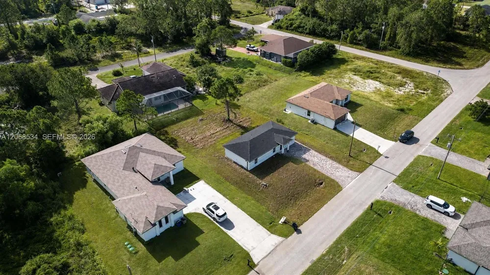 729 Anaconda Ave S Lehigh Acres, FL 33974