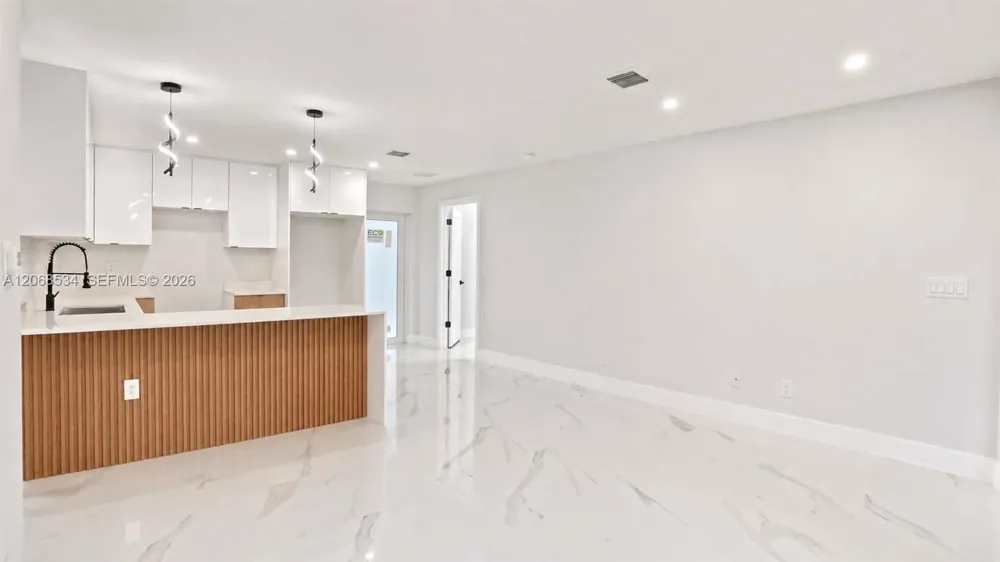 729 Anaconda Ave S Lehigh Acres, FL 33974
