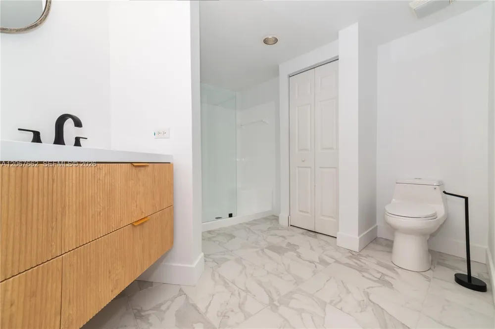 17125 Bay Rd #3410 Sunny Isles Beach, FL 33160