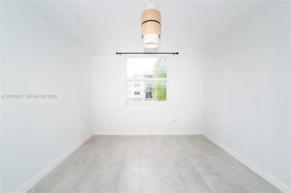 17125 Bay Rd #3410 Sunny Isles Beach, FL 33160