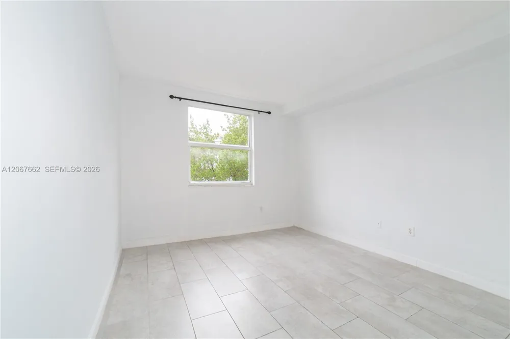 17125 Bay Rd #3410 Sunny Isles Beach, FL 33160