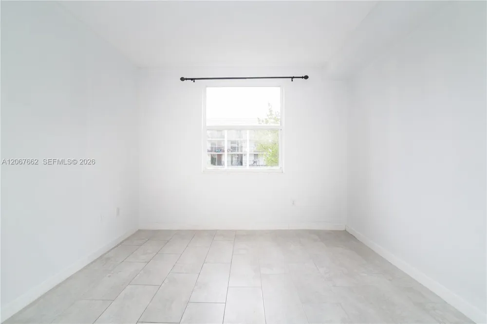17125 Bay Rd #3410 Sunny Isles Beach, FL 33160