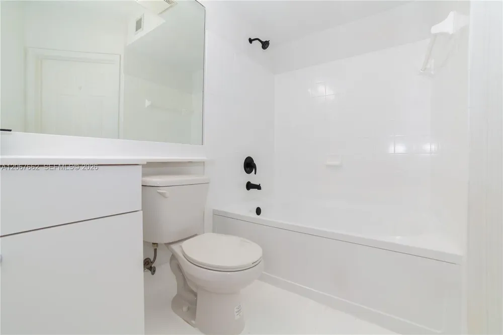 17125 Bay Rd #3410 Sunny Isles Beach, FL 33160