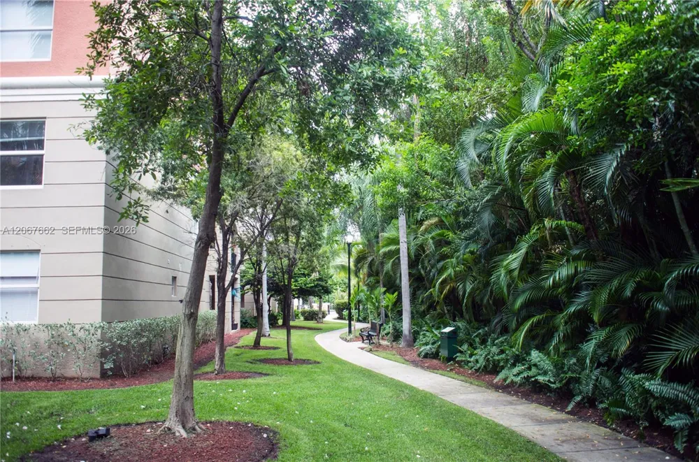 17125 Bay Rd #3410 Sunny Isles Beach, FL 33160