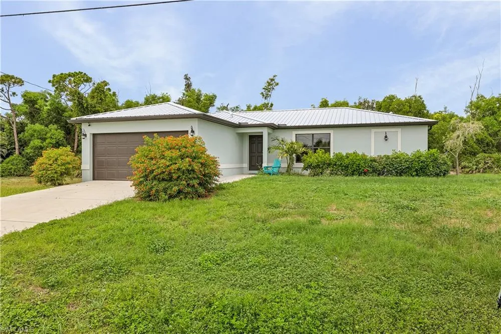 11463 Oakland Drive Bokeelia, FL 33922