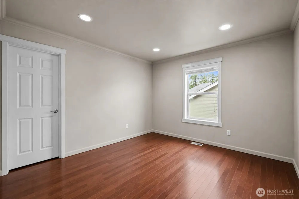 4737 Mount Baker Loop Mount Vernon, WA 98273