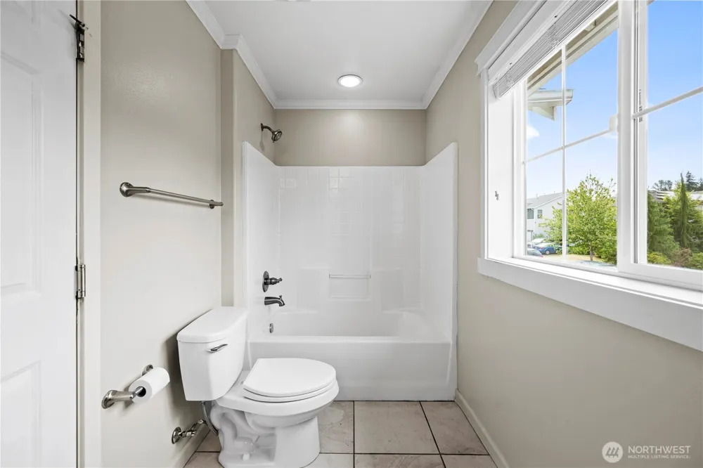 4737 Mount Baker Loop Mount Vernon, WA 98273