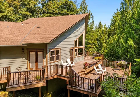 5633 Cedar Flats Road SW