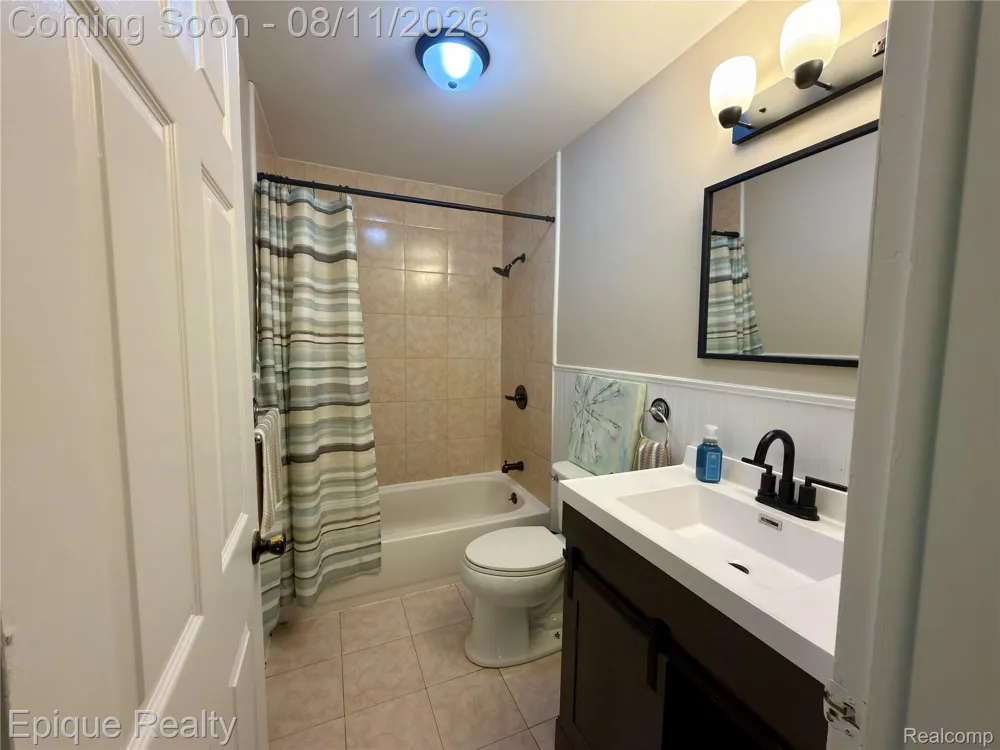 114 3rd Street Yale City, MI 48097