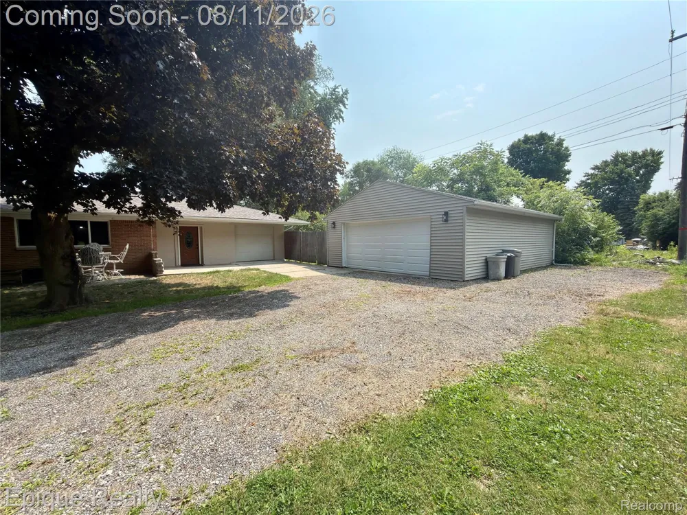 114 3rd Street Yale City, MI 48097