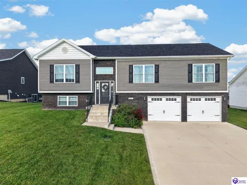 107 Seabiscuit Court