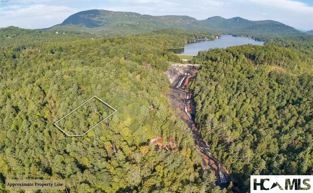 Lot 16 Toxaway Falls Drive Lake Toxaway, NC 28747
