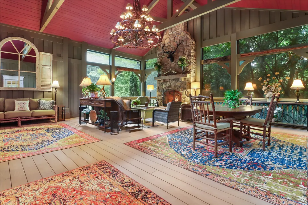 72 Moonlight Lane Highlands, NC 28741