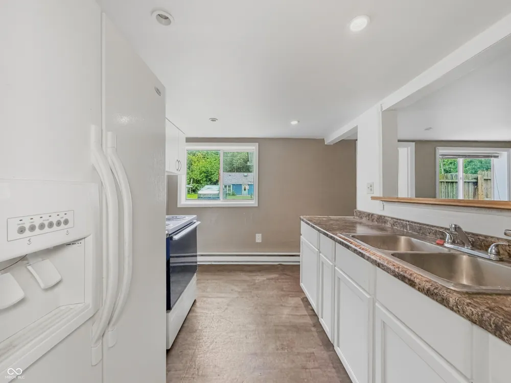 5903 Oak Lane Anderson, IN 46013