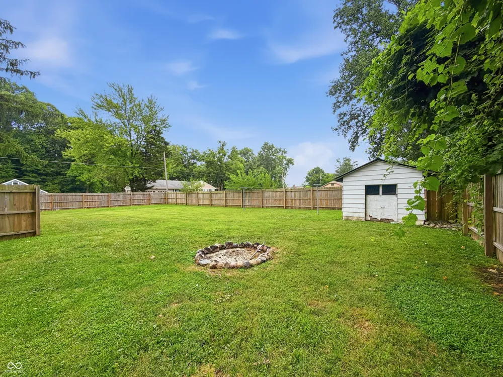 5903 Oak Lane Anderson, IN 46013