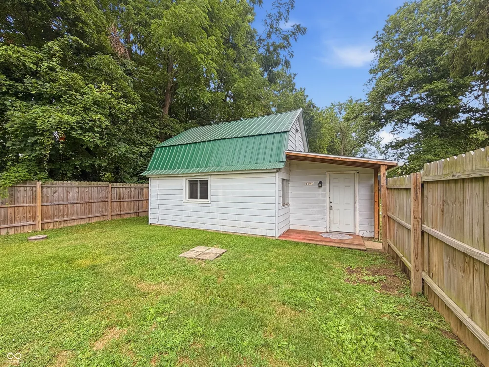5903 Oak Lane Anderson, IN 46013