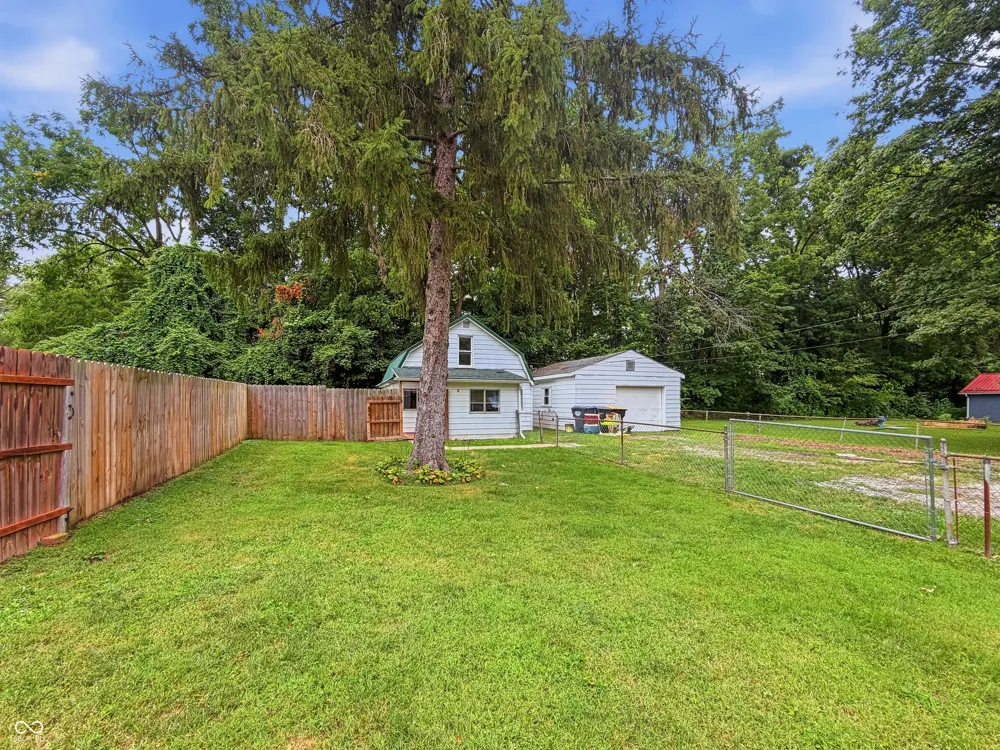5903 Oak Lane Anderson, IN 46013