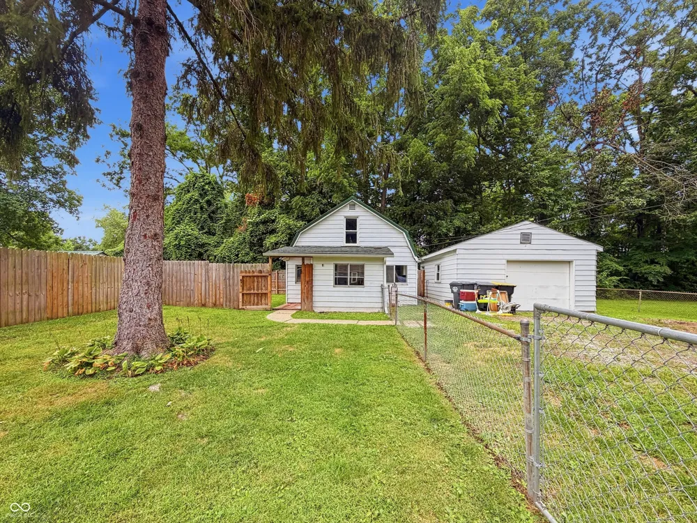 5903 Oak Lane Anderson, IN 46013