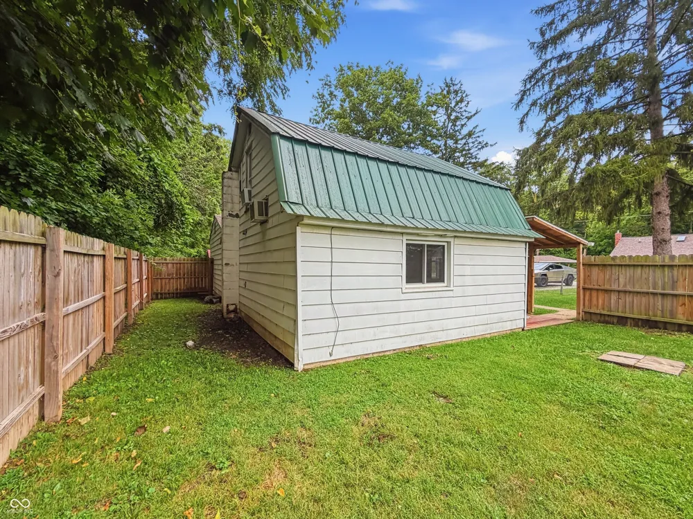 5903 Oak Lane Anderson, IN 46013
