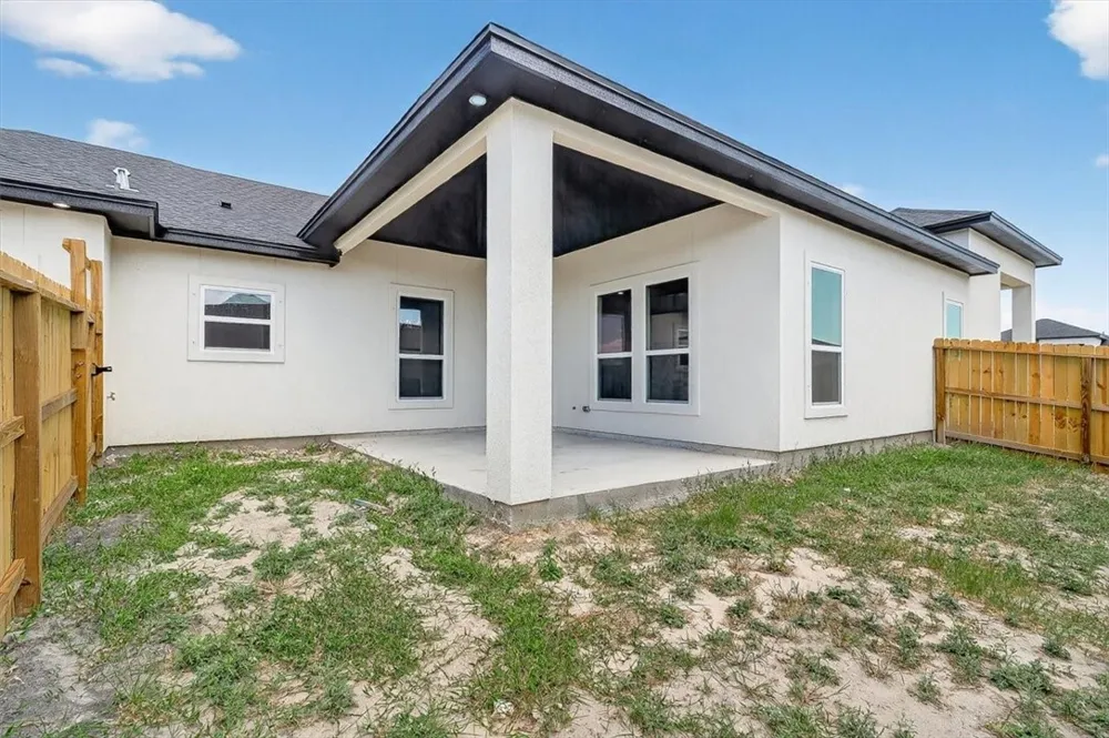 2701 Lannister Corpus Christi, TX 78415