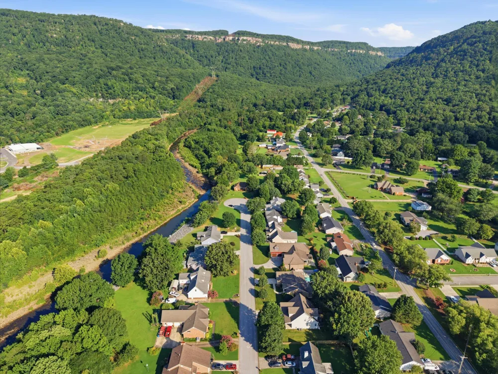 157 Willow Creek Drive Soddy Daisy, TN 37379