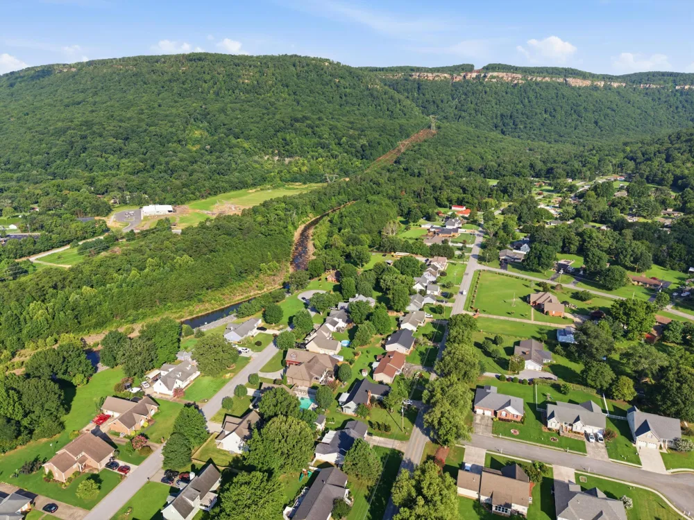 157 Willow Creek Drive Soddy Daisy, TN 37379