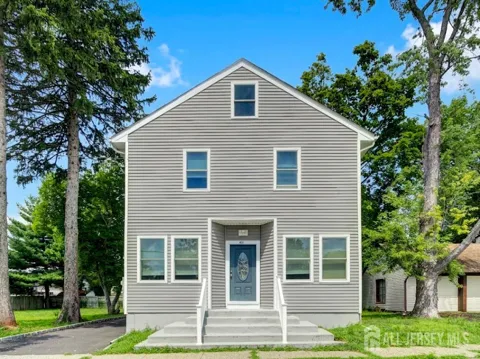 415 Plainfield Avenue